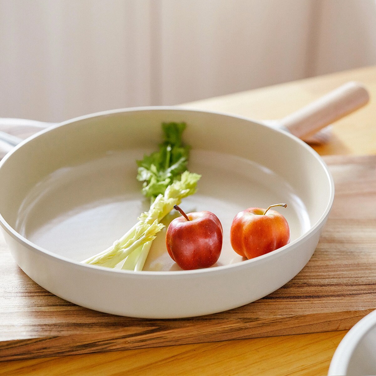 【新品】FIKA フライパン 28cm NEOFLAM [正規品] 楽天市場】【公式】FIKA フライパン 28cm セラミック くっつかない