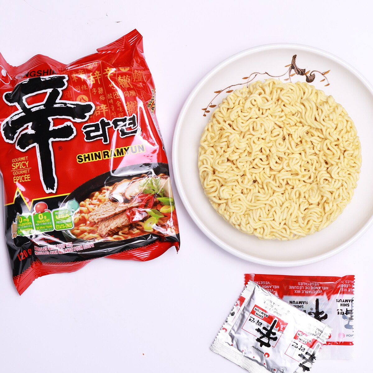 能面(喝食) 日本發明「可飲式液態」拉麵吃麵像喝手搖飲一樣單手可吃🔷說到