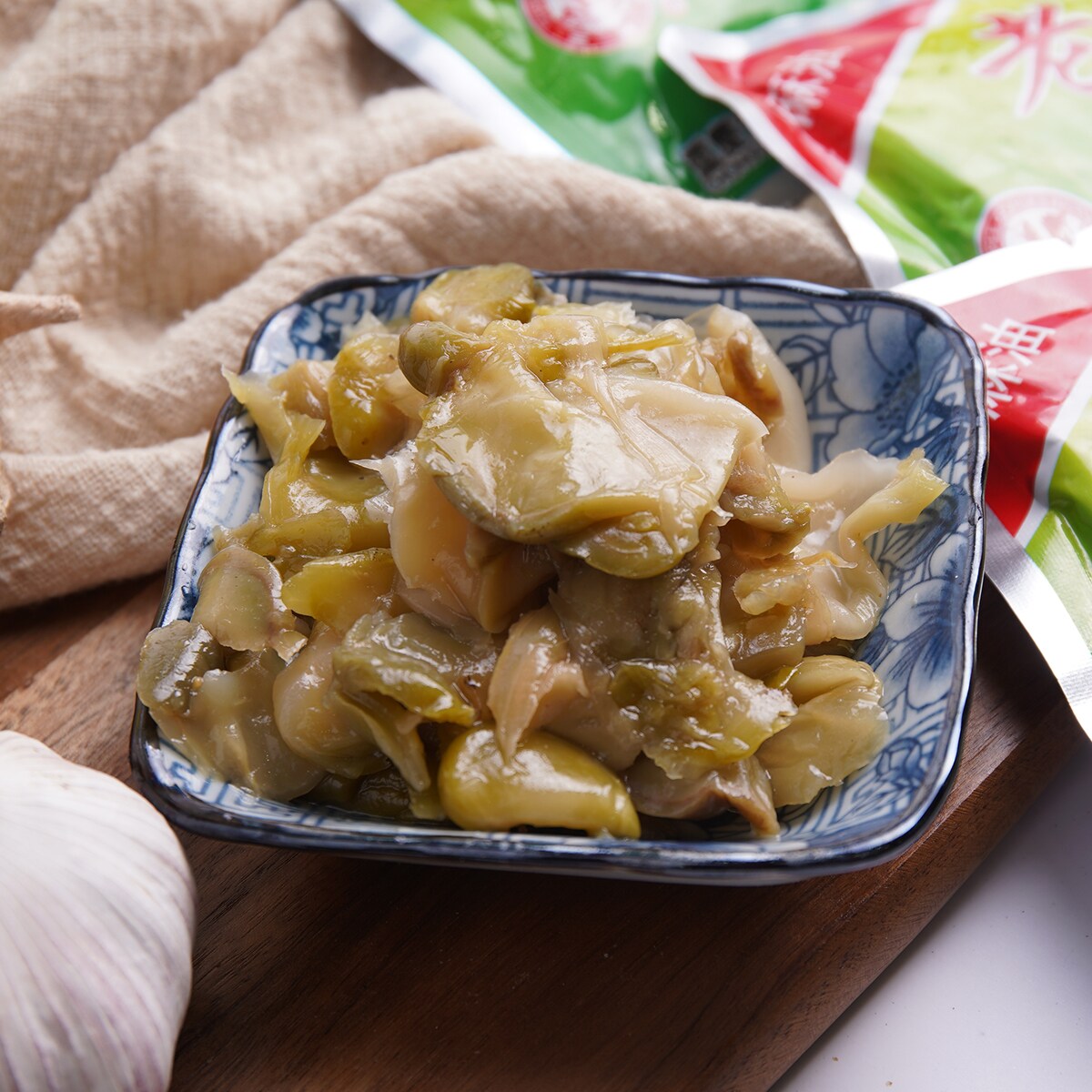 専用 椰汁1箱(24缶）、咸蛋塩卵4盒、牛轧糖3袋 九鬼 太白胡麻油 缶入1cs（6缶）【送料無料・同梱不可】