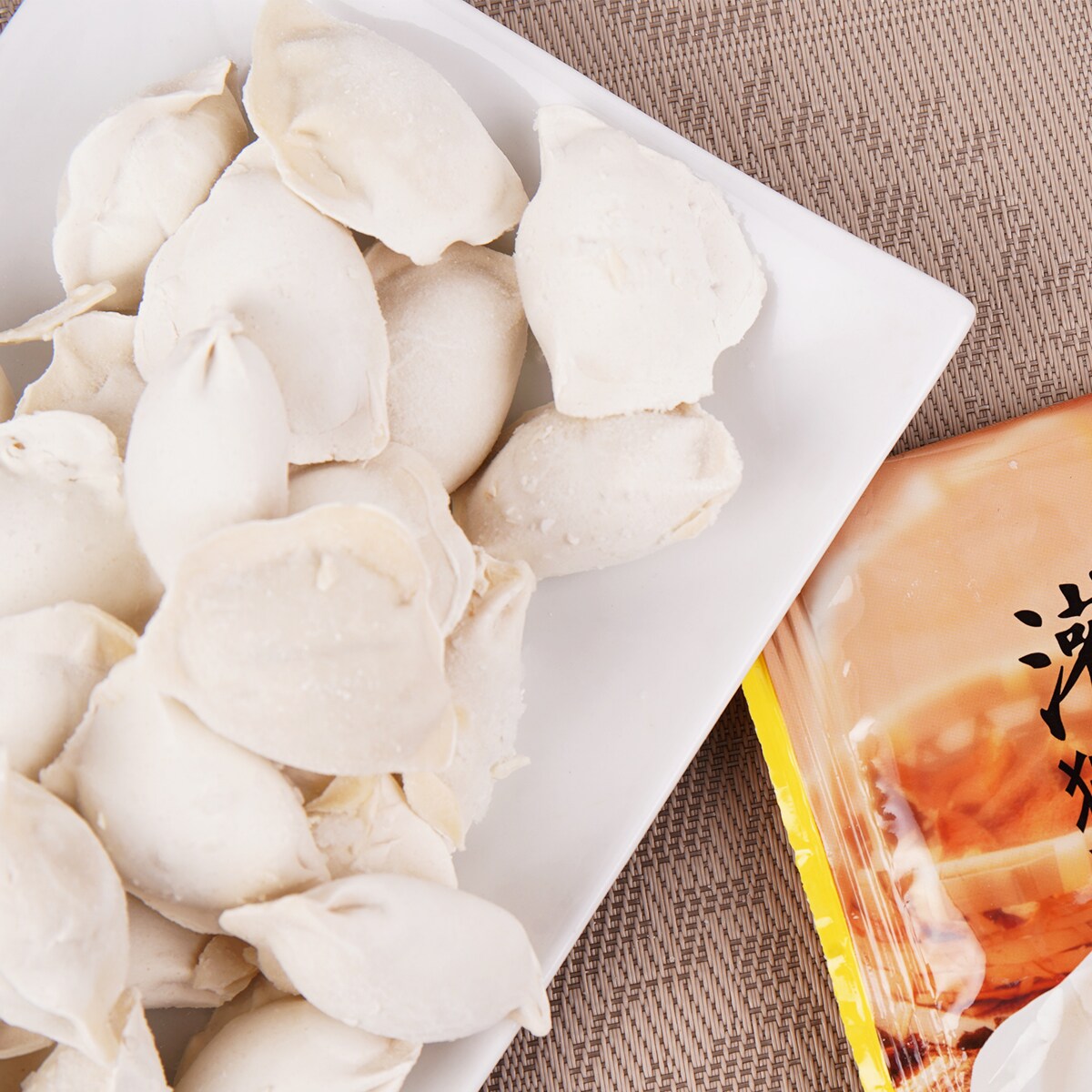 Synear Pork & Mushroom Dumpling (454g) ｜ T&T Supermarché